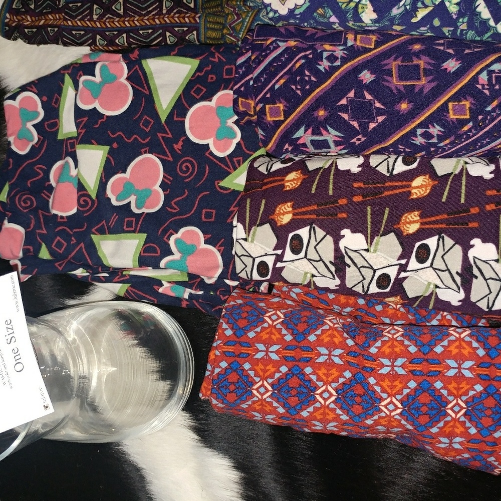 (6)Lularoe|minnie·takeout·valentine·roses·unicorn - Picture 5 of 8